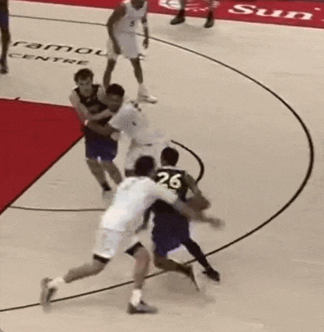 7 shots, 4 points! Fultz's debut! The NBA top pick completely ruined