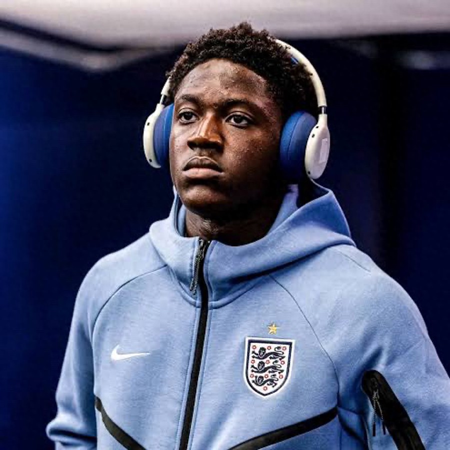 Reasons behind Manchester United's new star's zero appearances at the World Cup revealed! Tuchel dissatisfied with his attitude, always walking alone after matches