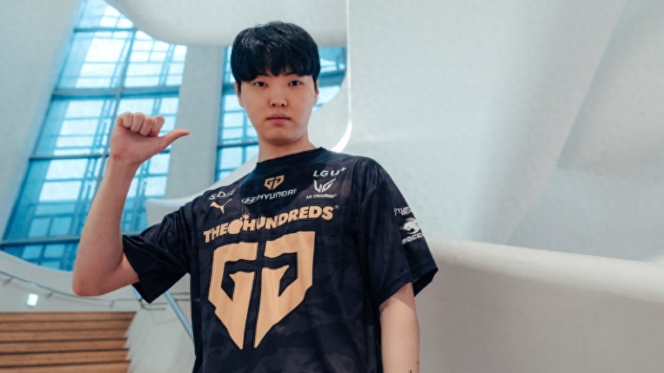 The LCK champion team fell into the Nirvana group! The CFO publicly shouted to TES: The mid-season championship is waiting for you