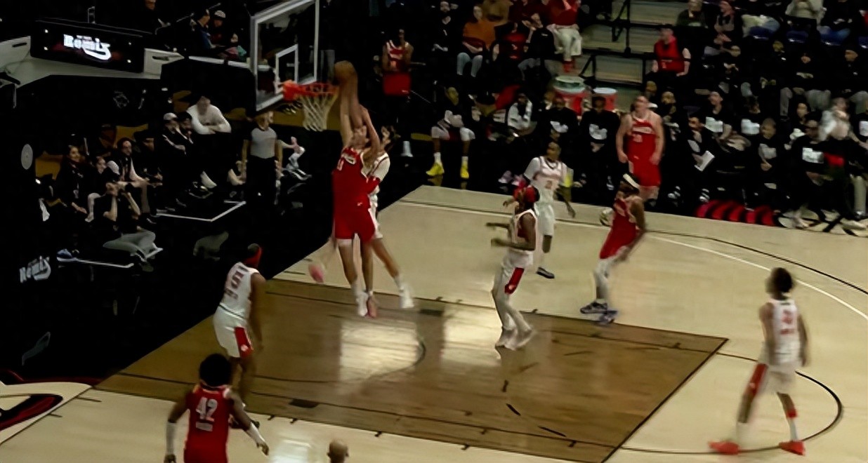 Awkward near double-double! Yang Hansen scores 19 points with 8 turnovers as the Mix easily defeats Memphis Hustle