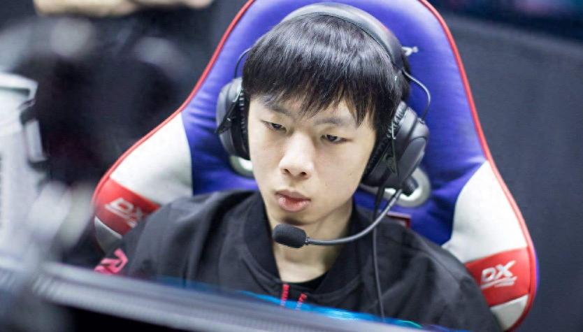 RNG's two former top laners feud and clash! Doinb criticizes the officials: They won't let me host tournaments, yet call me a traitor.