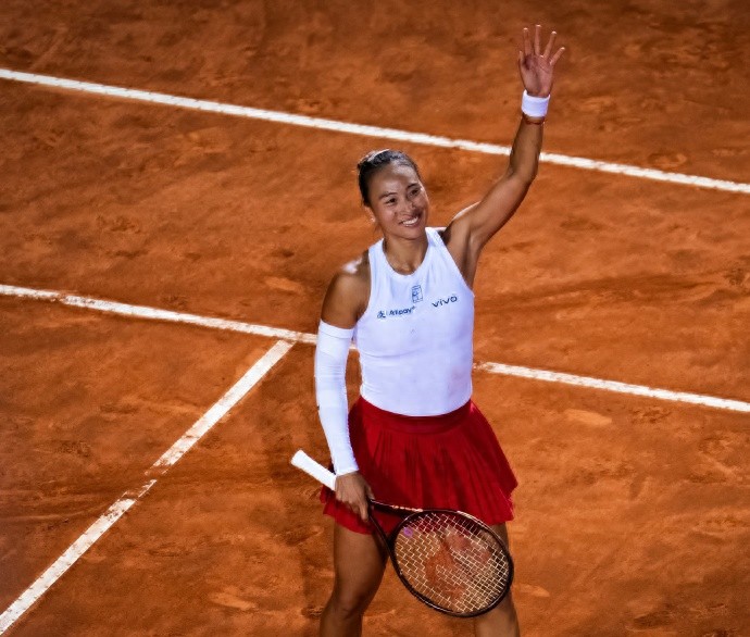 The French Open women's doubles list was released, and 8 golden flowers faced off against Roland Garros
