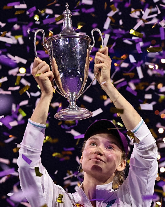 National presidents have all sent their congratulations! Rybakina has truly made us proud.