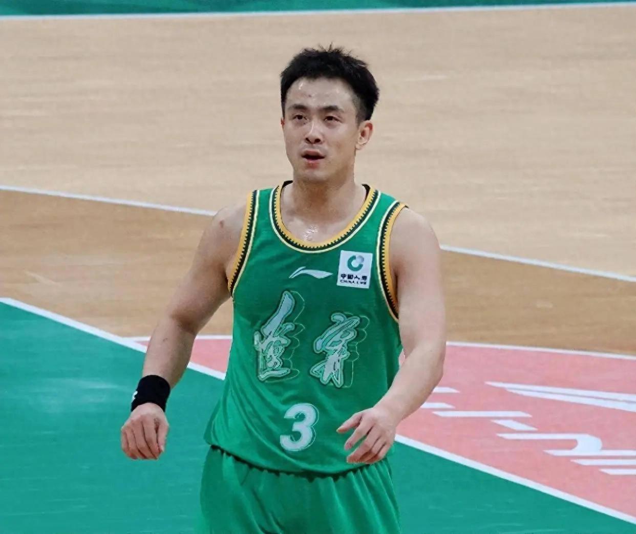 Lost again! Zhao Jiwei scored only 4 points with 1 out of 7 shots, no local player reached double figures, Liaoning unexpectedly defeated by Guangzhou.