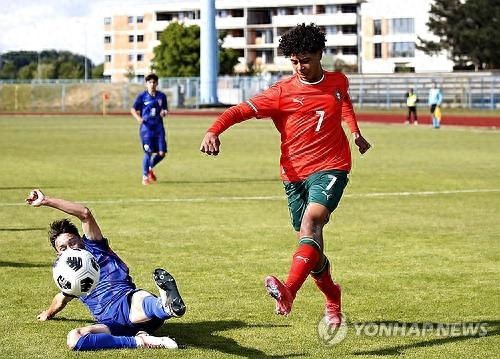 Cristiano Ronaldo scored his maiden goal for Portugal's Under-15 national team and staged Cristiano Ronaldo's signature celebration