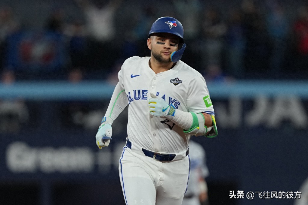 The battle for former Toronto Blue Jays star shortstop Bichette has reached a fever pitch.