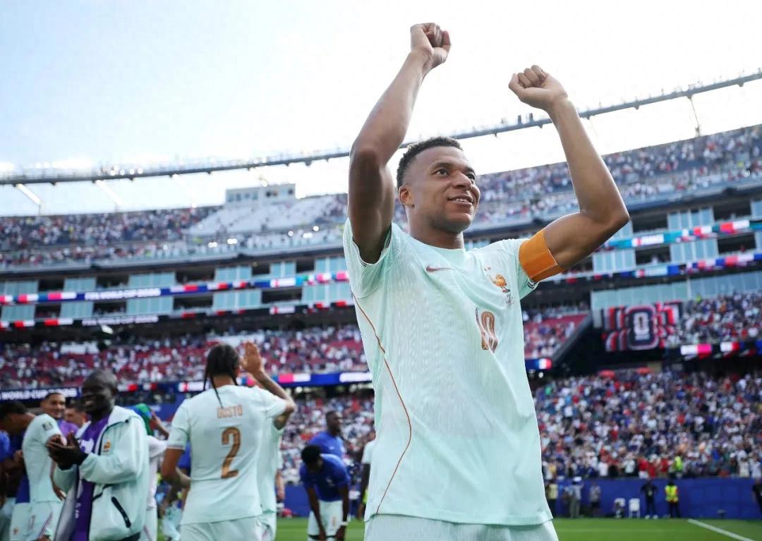 Top-tier Mbappé, French limited edition