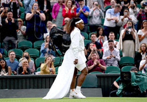Legend reveals that Venus Williams will make a comeback to accompany Serena Williams in her retirement, while Chakvetadze criticizes the homogenization of women's tennis.