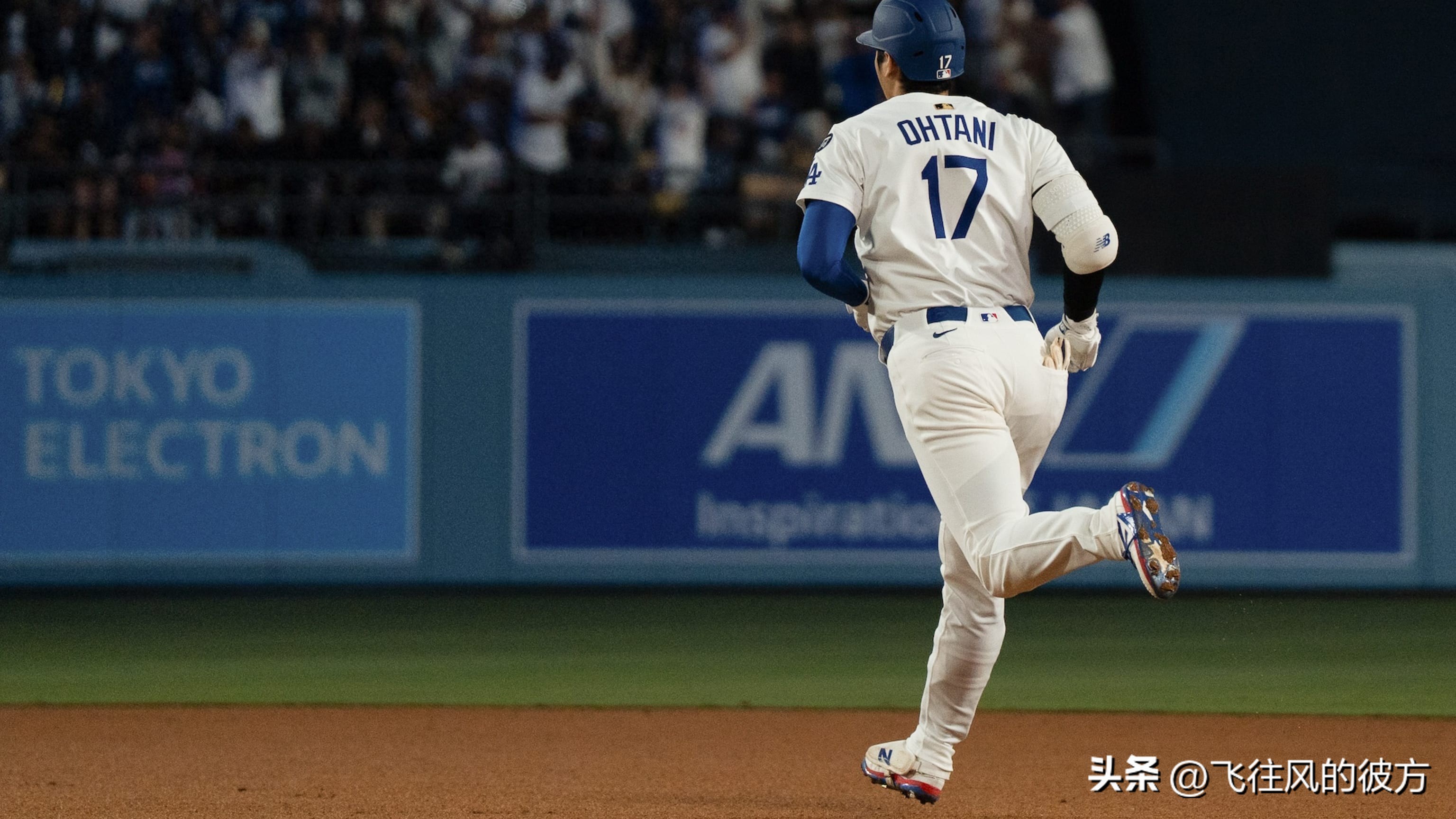 Shohei Ohtani tied for the major league home run after a 50/50 bobblehead night double