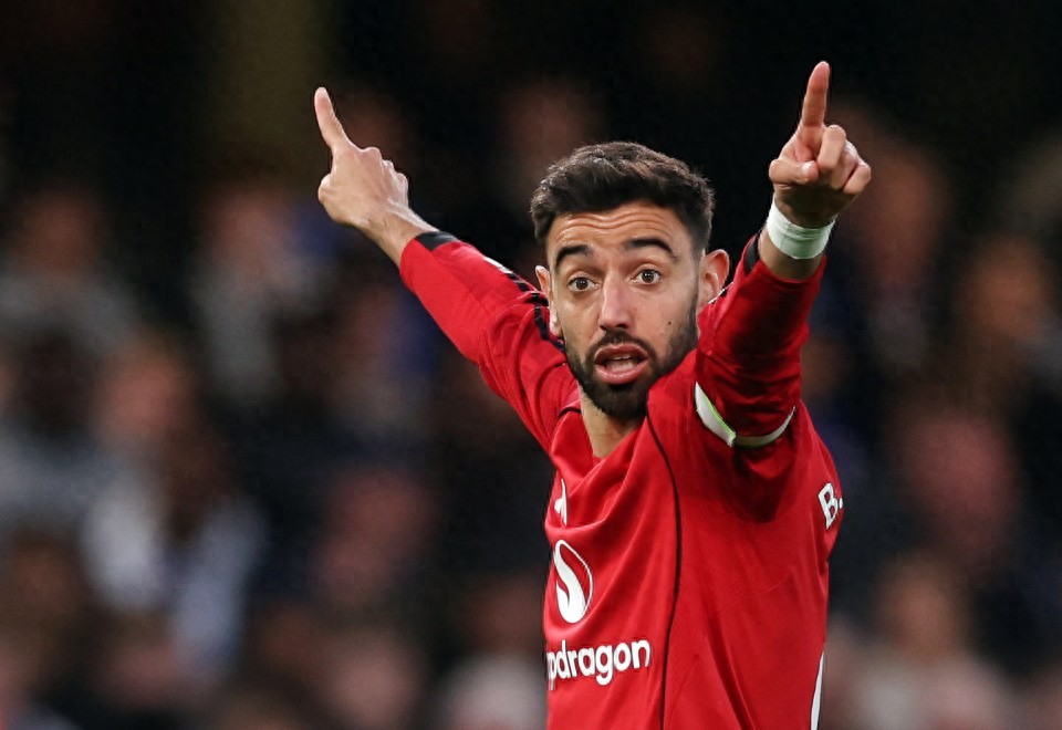 Underestimating Chelsea? Bruno Fernandes predicts Manchester United's return to Champions League with just 3 more points! He may also break two personal records.
