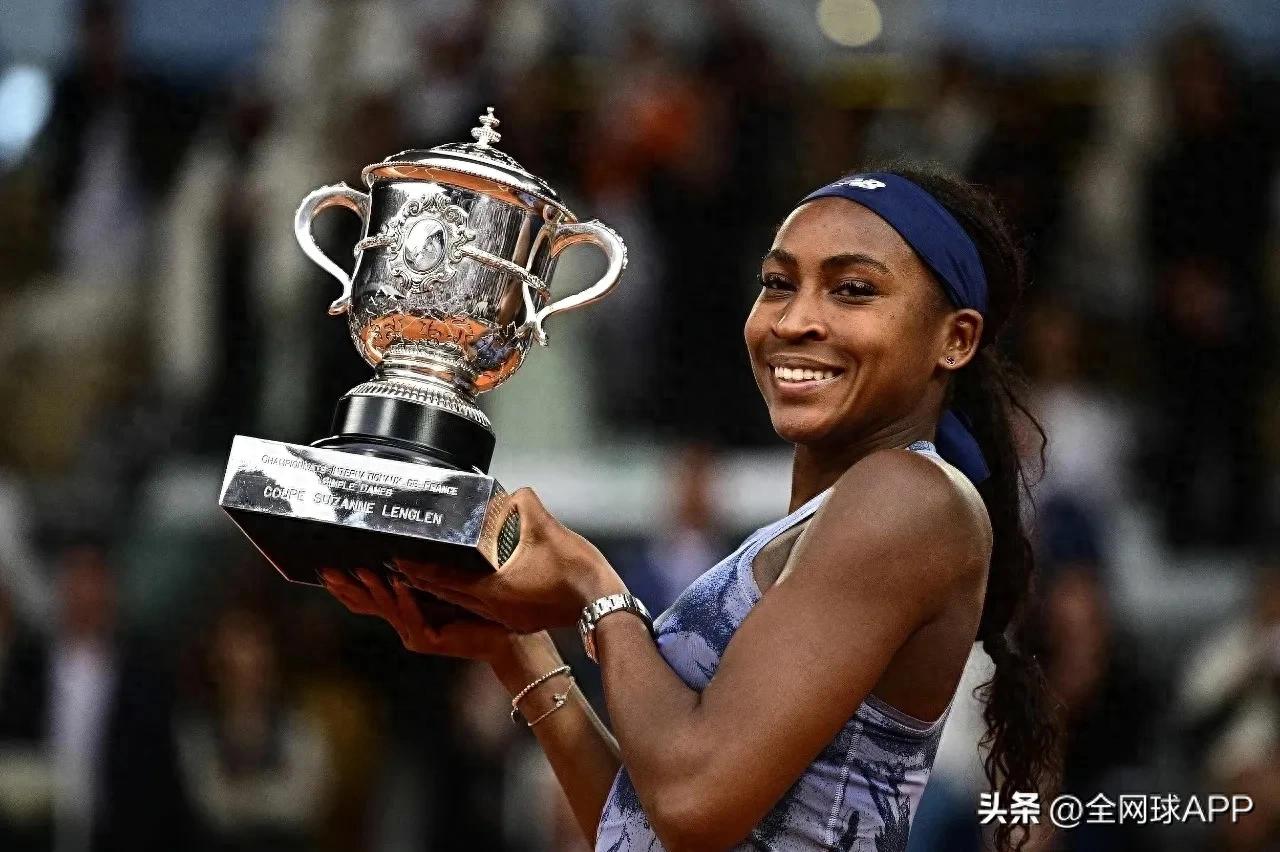 2025 French Open: Rolex Testimonee Gophlik Sabalenka, first French Open women's singles title!