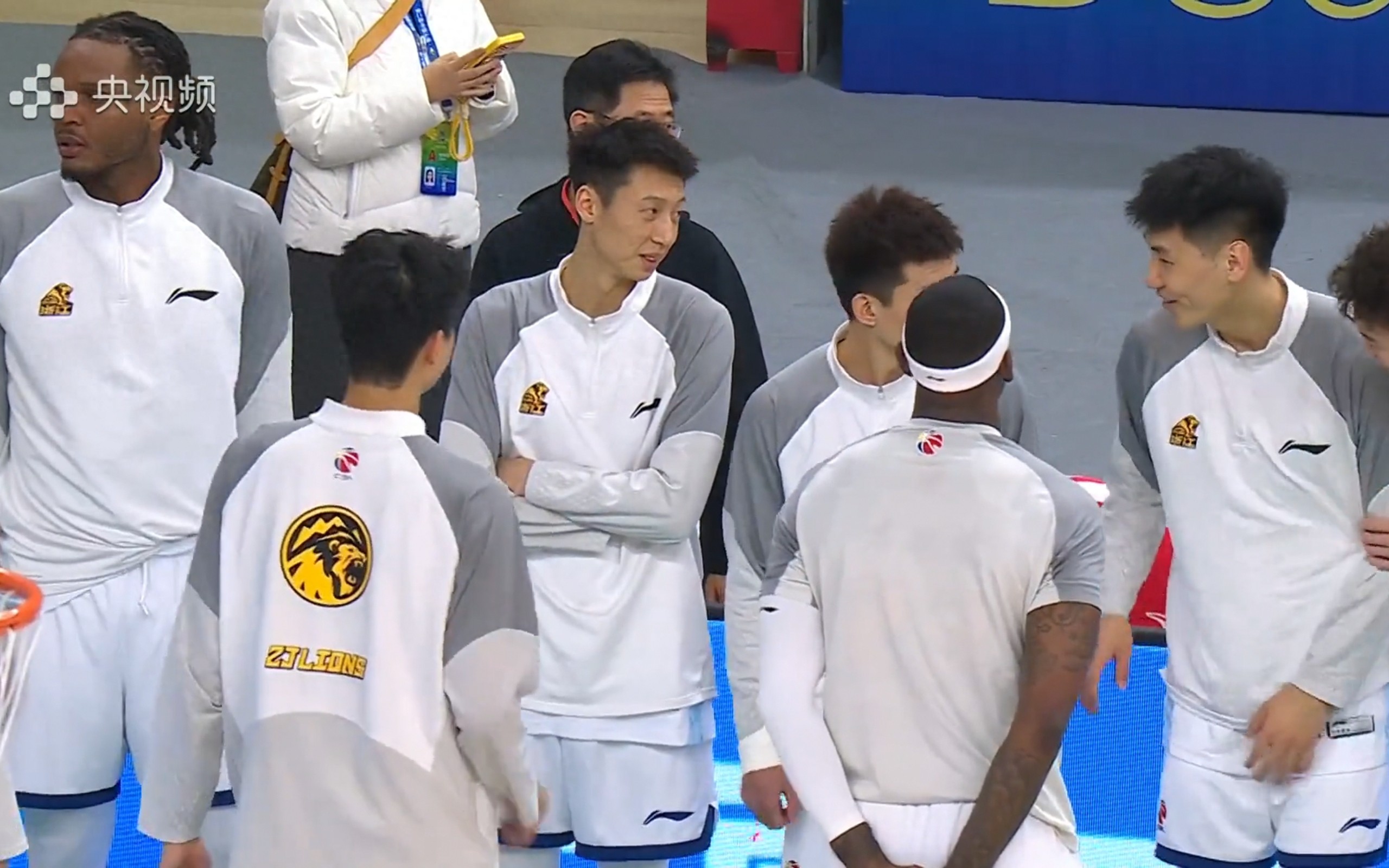 The CBA Club Cup bronze medal match tomorrow (2.11) features Shandong Hi-Speed vs. Zhejiang Guangsha, live on Yangshipin and Migu.