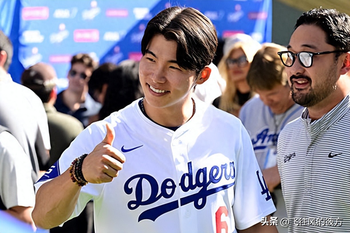 Korean Media: Kim Hye-seong Faces a Crucial Year to Stay on the Team, Must Overcome Two Major Hitting Weaknesses in Spring Training