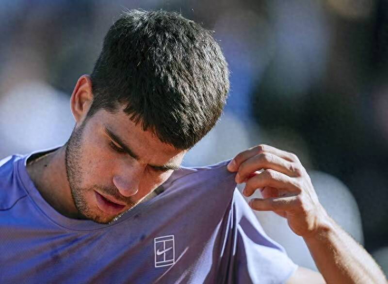 Acre lost two consecutive tournaments in Barcelona at 2025, and admires Nadal's achievements even more