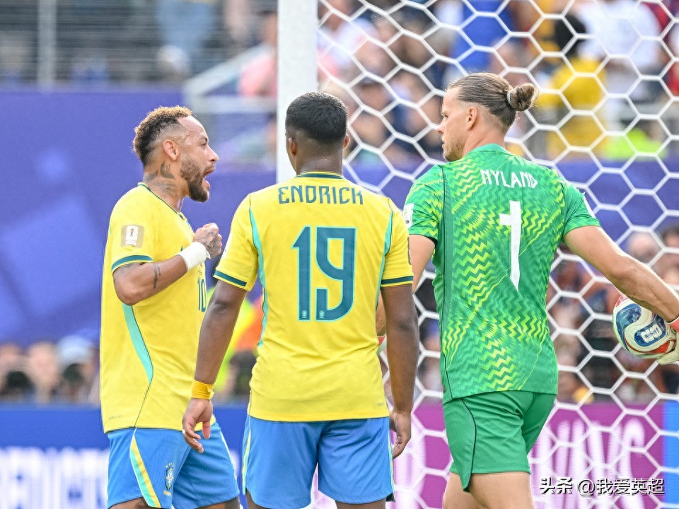 Controversy! Neymar taunted opponents and blew kisses after scoring a last-minute penalty, sparking outrage among Brazilian fans: "Still smiling despite losing"