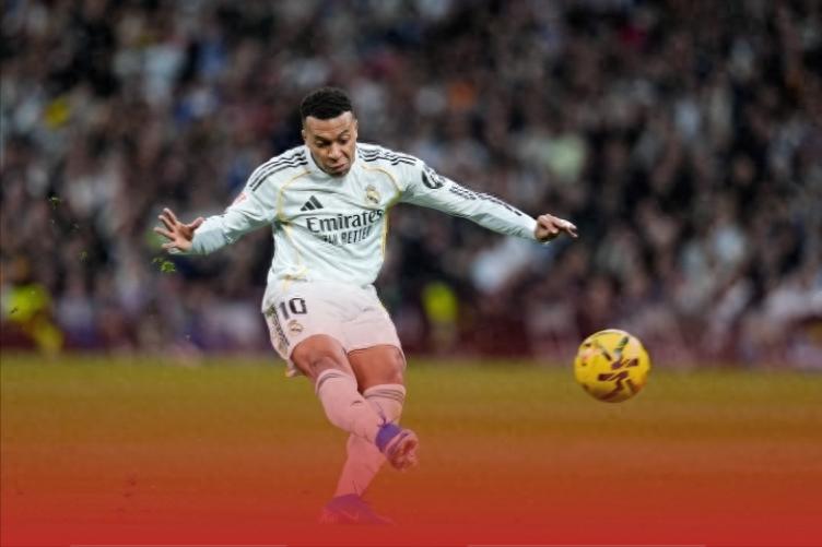 Alonso's tactics were a complete mess; Rodrigo saved the day with 1 assist and 1 penalty won as Real Madrid narrowly defeated Sevilla 2-0.