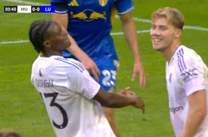 If Manchester United signs a new striker, they must offload Hojlund! He may be loaned back to Serie A, following the Rashford model.