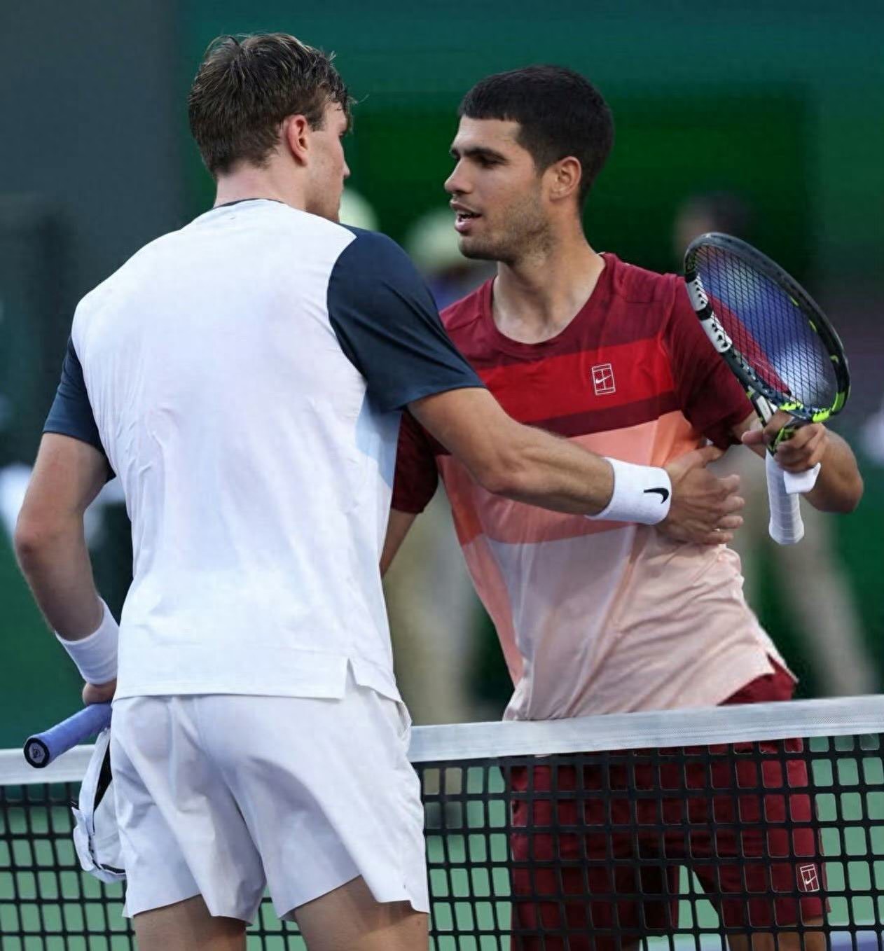 Catch the horse! Arca suffered a controversial penalty in the deciding set and went out of the game, seeing his opponent enter the world's top 10 for the first time!