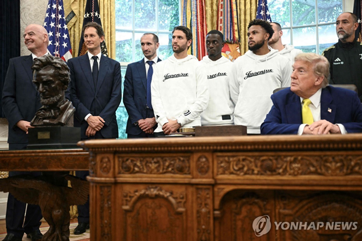 Trump's sudden question about transgender players panicking Juventus' players