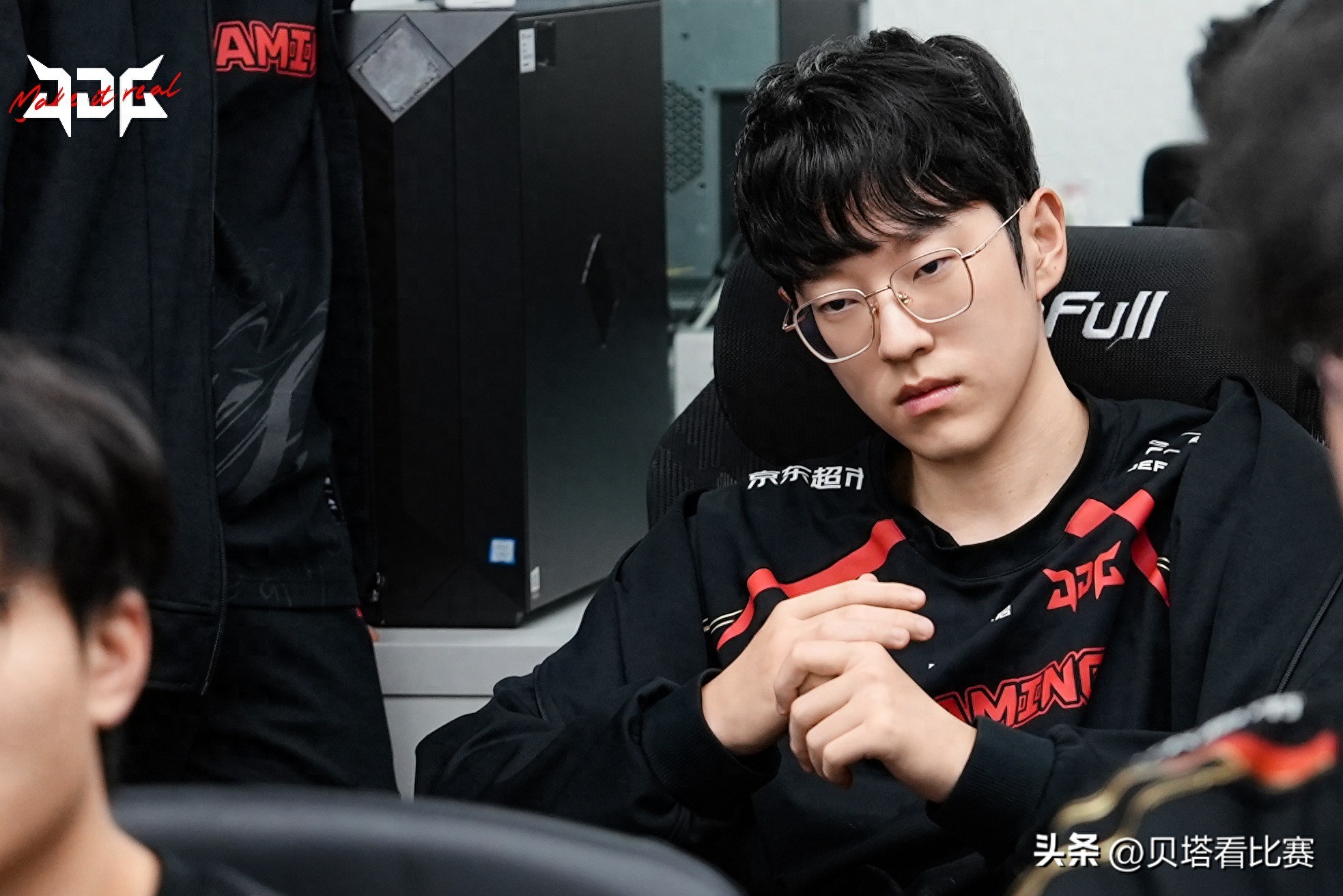 Scout delivered again! After JDG lost to IG, Guan Zeyuan bluntly stated: JDG is hopeless, they can&#39;t win with an advantage.