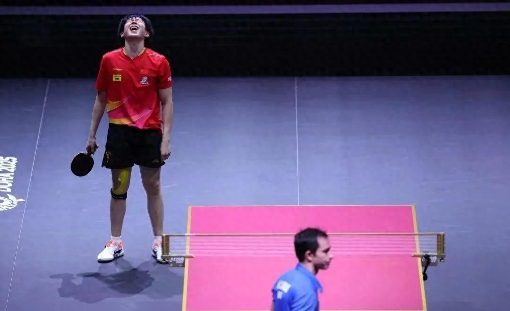 Wang Chuqin finally won the championship for the first time in the three major competitions, and he said that it was as if the knot in his heart that had been untied for many years