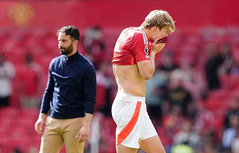 Manchester United 0-1 Chelsea Premier League 8 rounds winless! The two missed the opportunity to make a name for themselves and may not be able to start in the Europa League