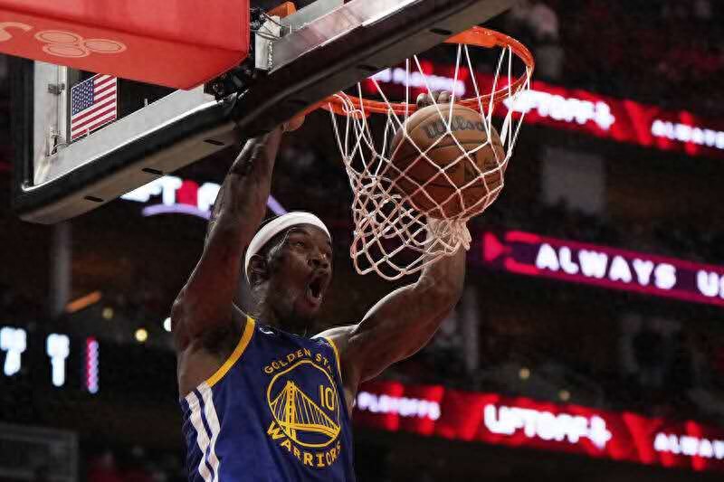 Butler officially entered "playoff mode", and the Warriors made a playoff debut with two rare records