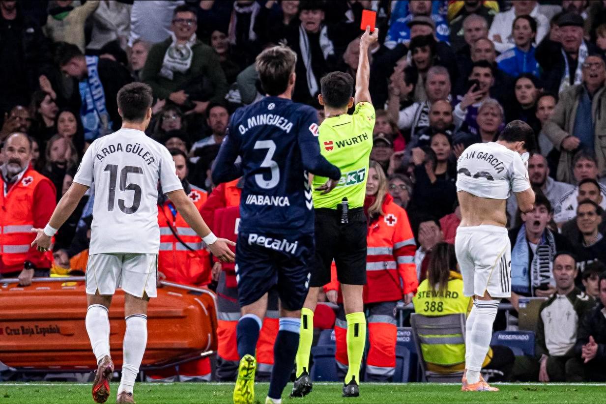 Real Madrid turned into card masters as they received 3 reds and 7 yellows in a La Liga match, with 7 players booked and 2 sent off on the field.