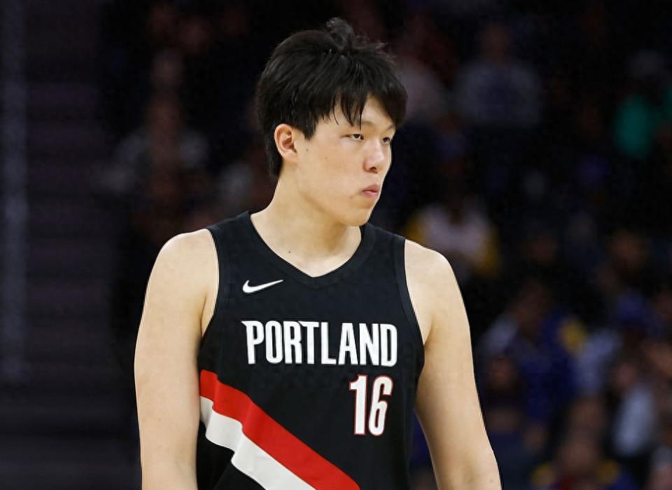 Good sign? Yang Hansen&#39;s tears on the sidelines spark heated discussion in US media: a prominent reporter openly favors his future potential