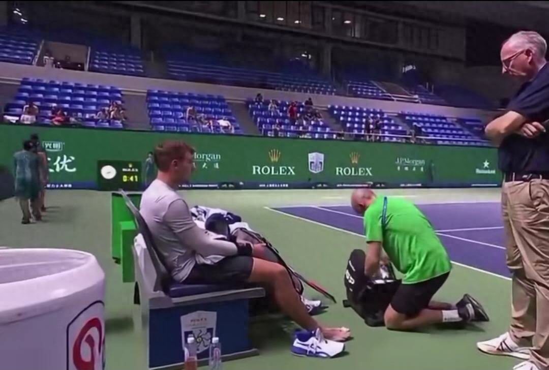 Scorching heat unbearable, Shanghai turns into a steam chamber, Majer Dovic’s multiple timeouts spark opponent’s dissatisfaction and a war of words