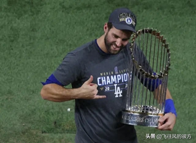 The veteran Dodger, who holds two championship rings, refuses to give up! Would he consider playing in Japan's professional league if no team shows interest?