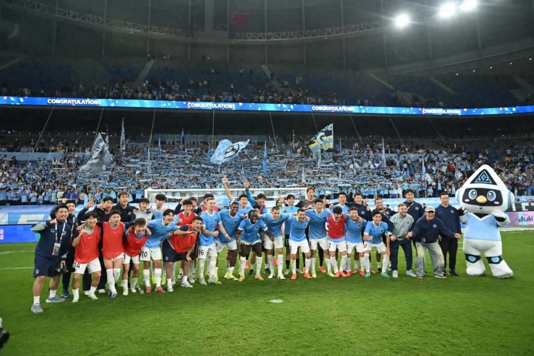 Shenzhen New Peng City secures first win, Dai Weijun returns to the pitch after 497 days