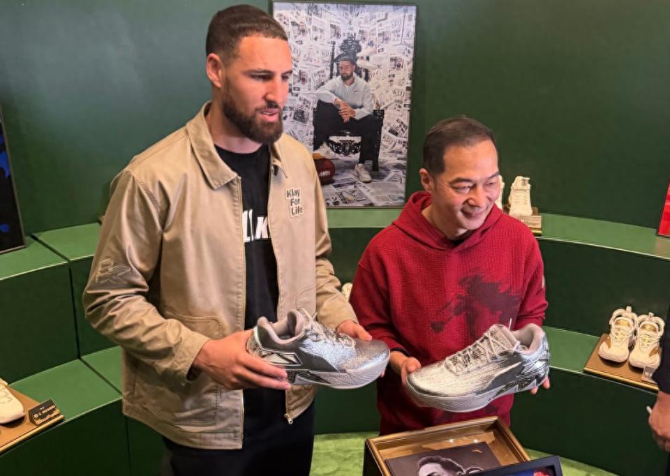 Congratulations! Klay signs a lifetime deal with Anta, having sold over 10 million signature shoes in 12 years.