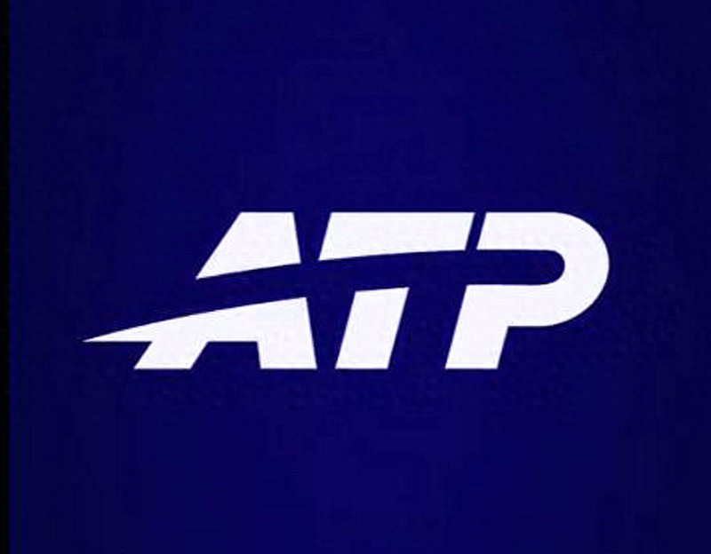 Zhang Zhizhen suffers a sharp defeat to Mager, Messi battles Sinner, Gauff saves three match points, Ivan starts a new coaching role