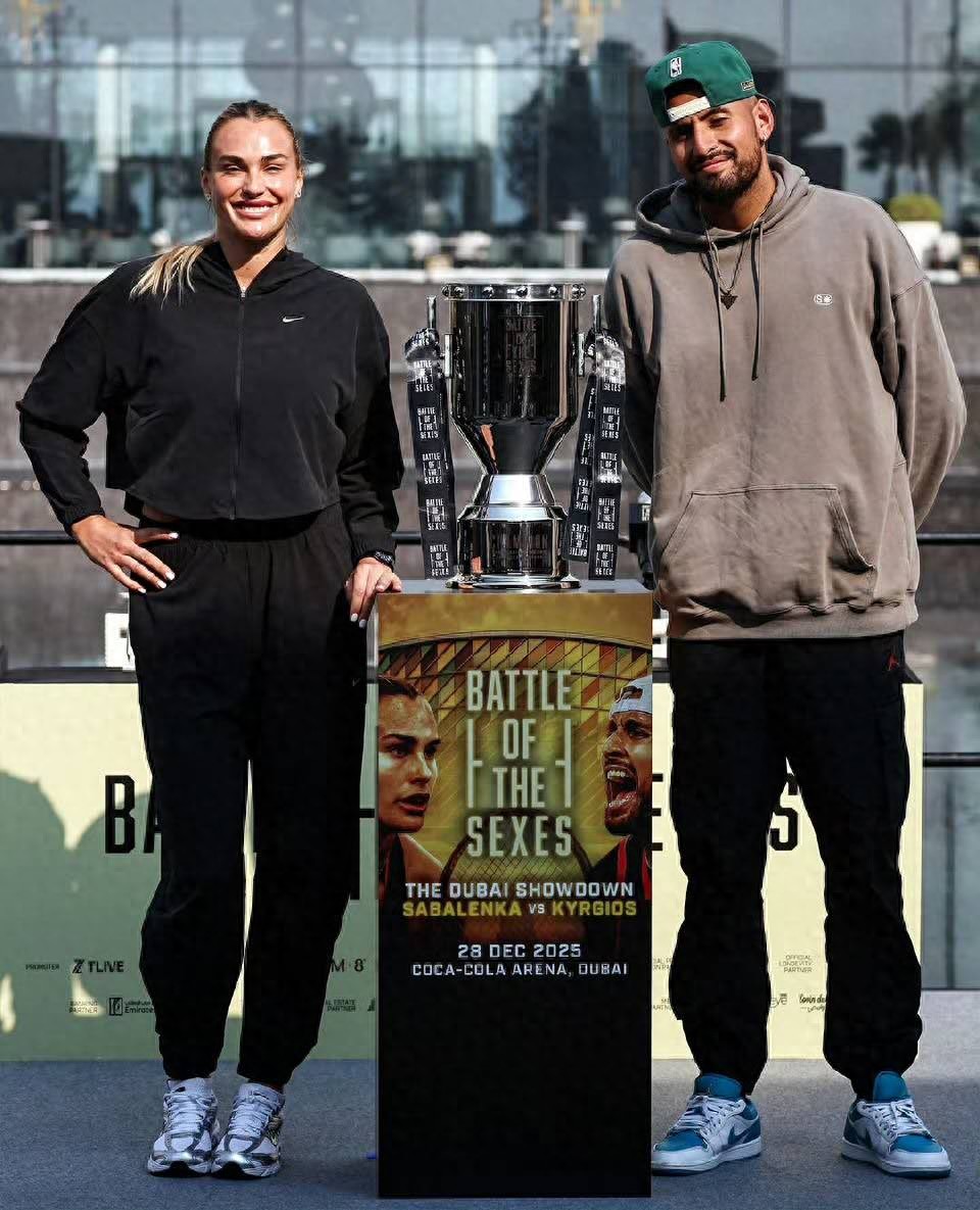 Kane described the gender battle as a publicity stunt, calling the court size reduction utterly ridiculous, while Mrs. King also voiced her strong condemnation.