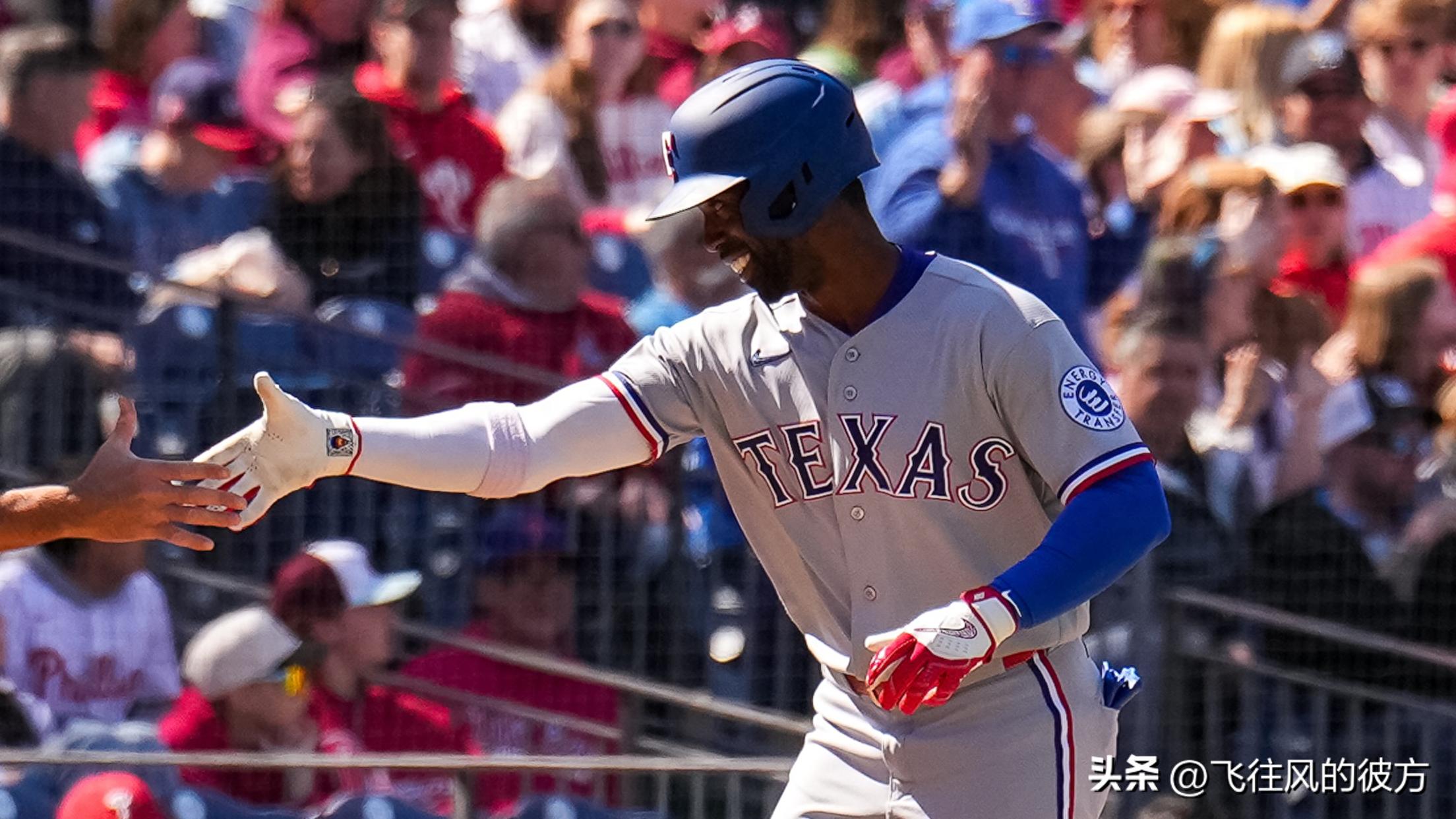 McCutchen celebrated his first Rangers home run by... apologizing to fans?