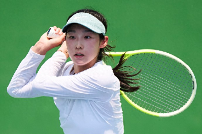 From Europe to Africa, two young Chinese talents achieve a five-match winning streak, claiming the championship and reaching a new career breakthrough.