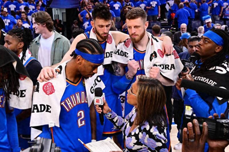 The NBA playoffs East and West finals are a combination of the East and West finals, and there is a chance to produce a new championship this season