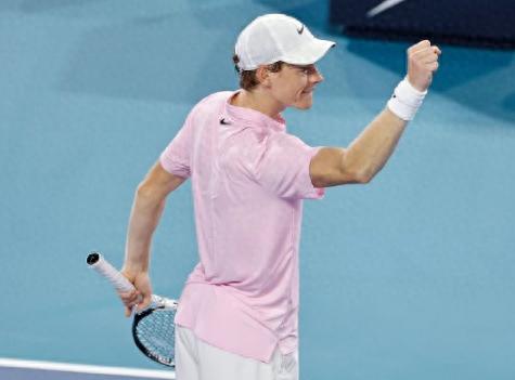 Sinner defeats Lehecka to claim the title, achieving four major records and reigniting the battle for the men's singles world No. 1.