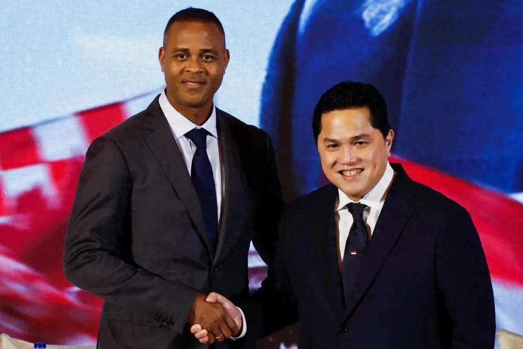 Indonesia&#39;s &#34;mass naturalization&#34; strategy remains unchanged, with the new coach still expected to be Dutch.