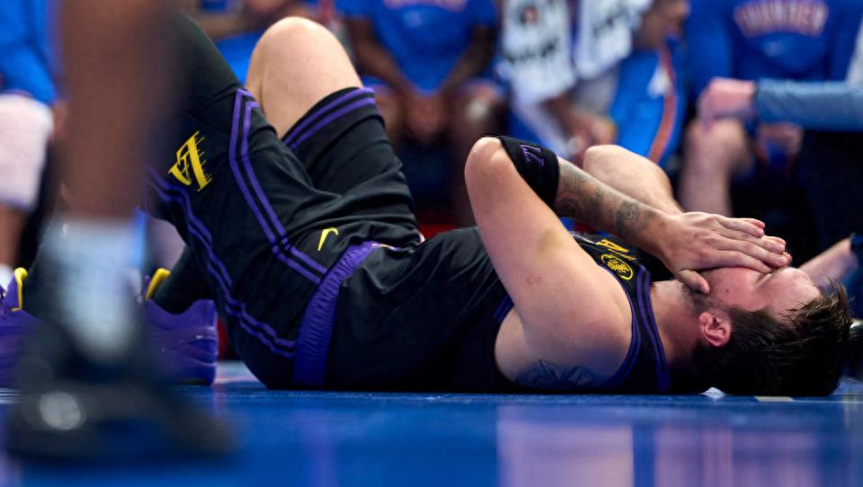 Indefinite hiatus! Doncic suffers grade 2 hamstring strain, out for the regular season; eligibility for awards can be sought via appeal.