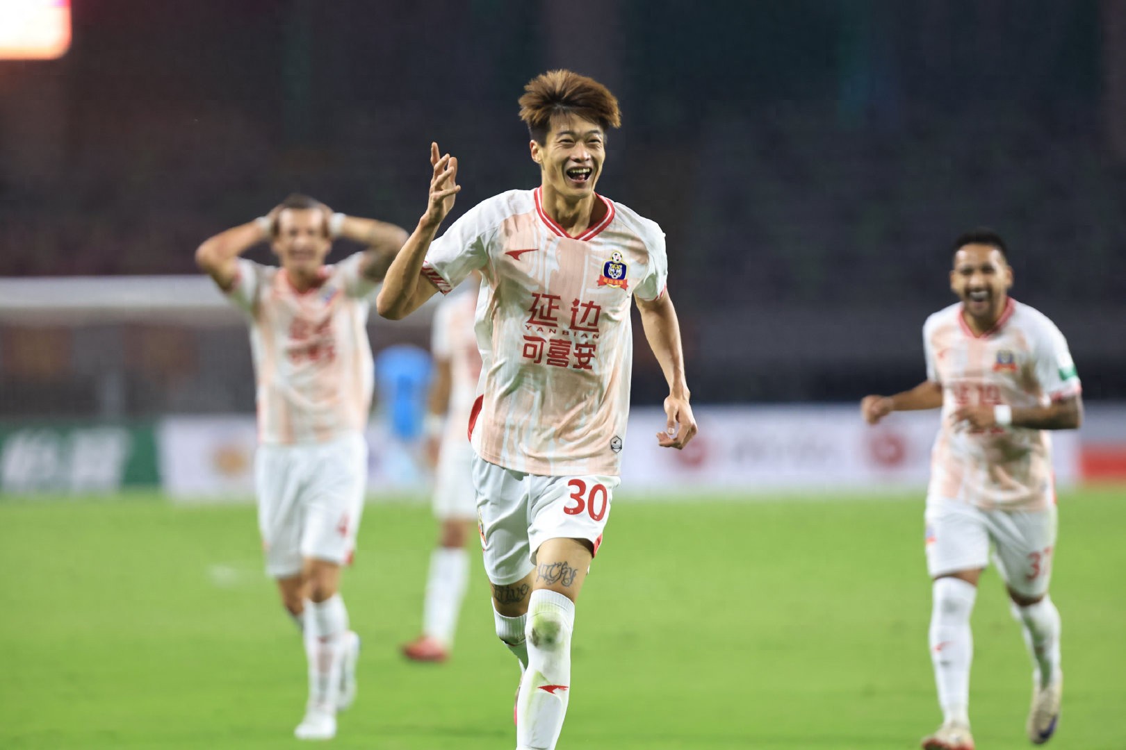 Yanbian Longding's season opener victory, crafted by the "League of the Disheartened"