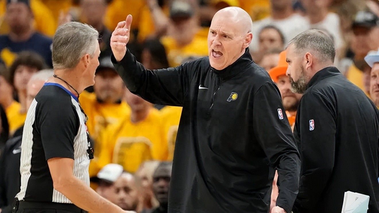 G4 blows penalty under fire! The Pacers coach defended Foster: scolding him for being unreasonable and stupid