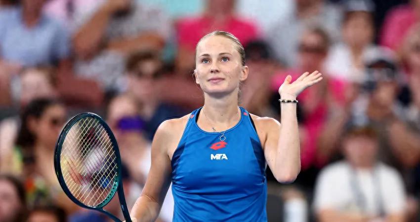 Another Russian female tennis player changes nationality! Her sister remains loyal to their homeland, evoking mixed feelings.