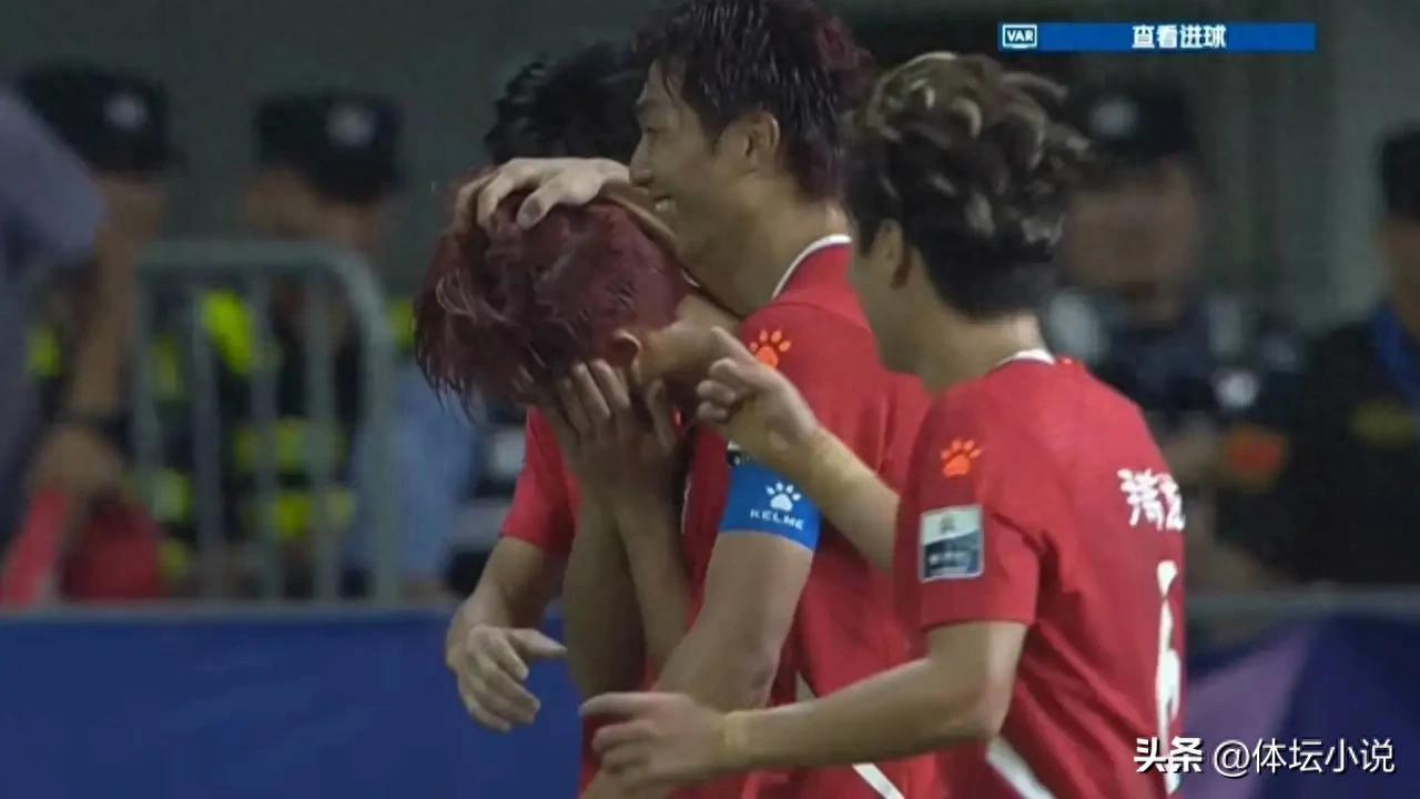 With Nantong’s 5-0 victory over Huai’an, aiming for the championship, three of the Super Jiangsu League semifinal spots are set: Yancheng vs. Wuxi will battle for the final place.