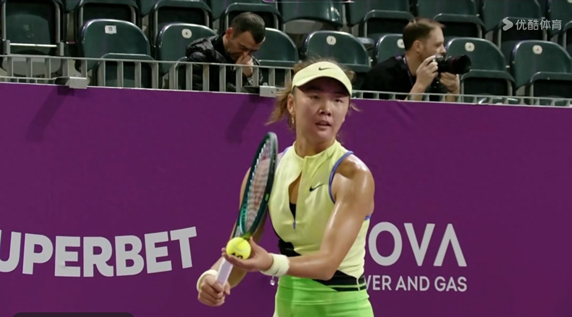 Live coverage of the WTA250 Cluj-Napoca tournament: Yuan Yue vs. Tomova. Wang Xinyu will be on court shortly.