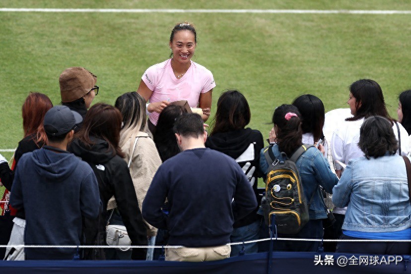 WTA London: Half of the women's singles quarterfinals are decided, and Zheng Qinwen makes his grass debut tonight