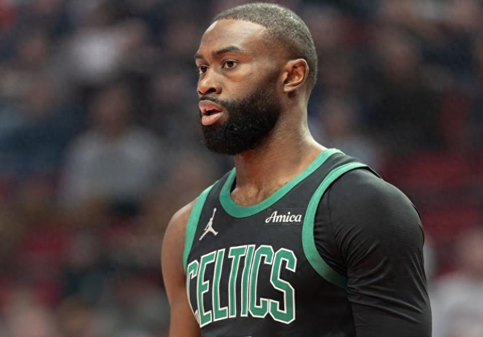 The league's top two-way player! Brown confidently makes bold claims sparking heated debate—should he be included in the MVP conversation?