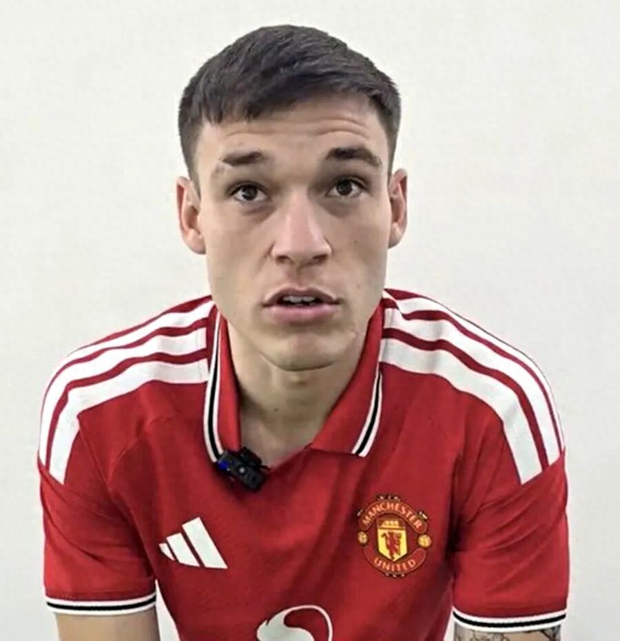 Manchester United is not forcing Ugarte to transfer; he may stay next season. Ratcliffe still plans to spend 100 million to strengthen the midfield.