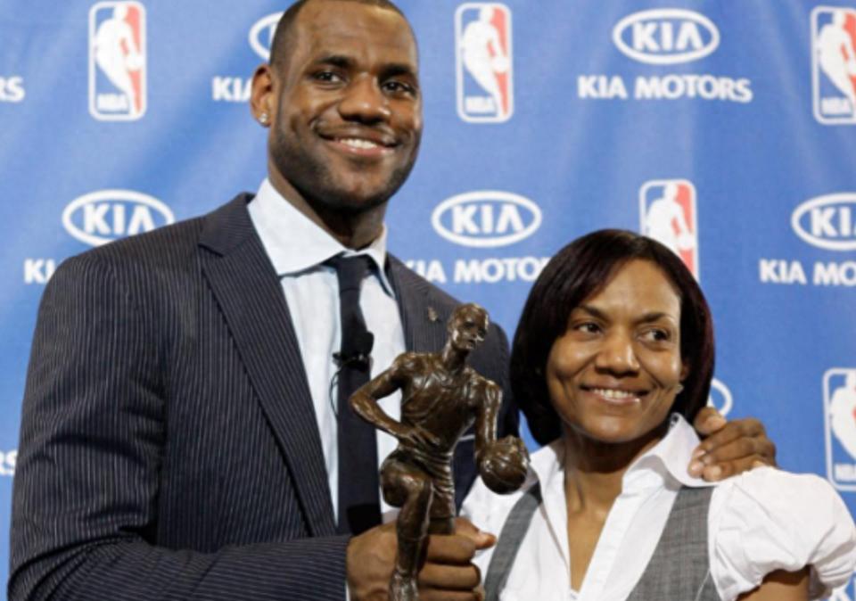 James: My mom was only 16 when she had me. My motivation is to buy her a house with a pantry.